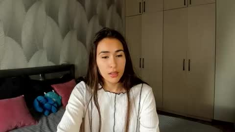 Mika online show from September 21, 3:32 am