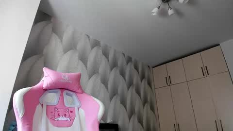 Mika online show from February 21, 6:40 am