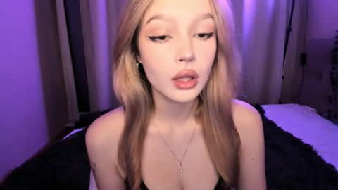 Megan 3 online show from July 20, 10:44 pm