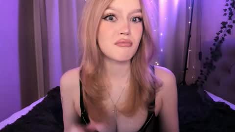 Megan 3 online show from March 22, 10:25 pm