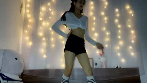 shy_pink_doll online show from May 23, 4:14 pm