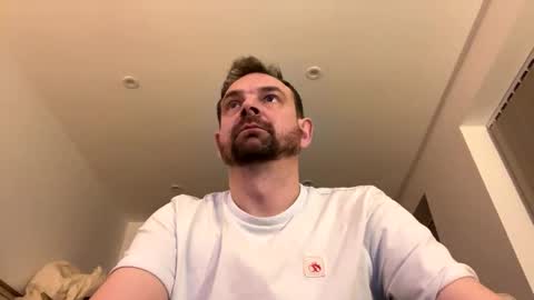 Snapshot of shyb35 chatting on January 28, 12:57 am shyb35 online show from January 28, 12:57 am