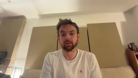 Snapshot of shyb35 chatting on October 8, 3:13 am shyb35 online show from October 8, 3:13 am