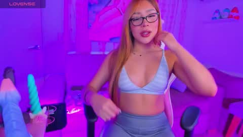 Snapshot of shygoddess_69 chatting on September 12, 12:01 am shygoddess_69 online show from September 12, 12:01 am