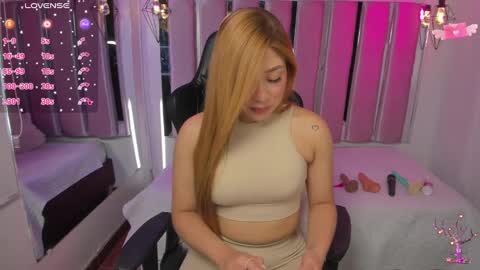 Snapshot of shygoddess_69 chatting on October 5, 8:49 pm shygoddess_69 online show from October 5, 8:49 pm