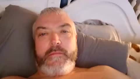 shynessy online show from January 16, 9:40 am