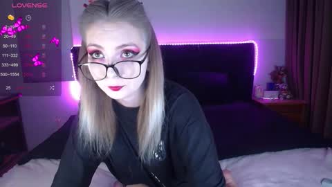 shysweetrish online show from February 1, 3:03 am