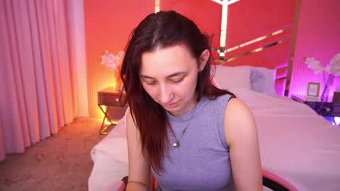 shyy_jany online show from June 5, 1:38 pm