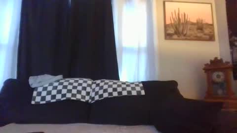 Mrs. St. Patrickk online show from December 17, 4:03 pm