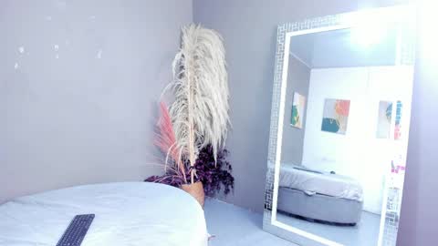 sienna_glow online show from March 25, 2:46 pm