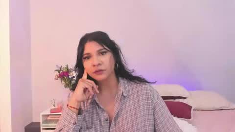 siirena online show from May 21, 10:27 pm