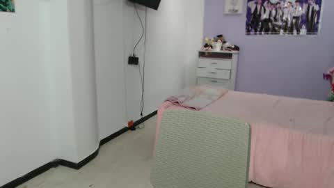  Rouse  online show from March 7, 9:48 pm