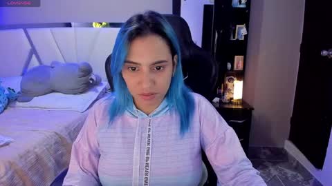   powder    online show from April 15, 1:09 am