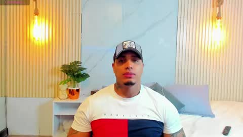 simeone_panda online show from March 8, 12:20 pm