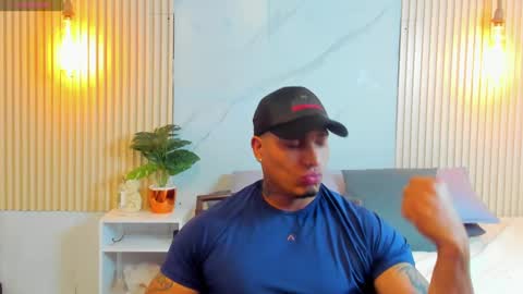 simeone_panda online show from March 12, 11:33 pm