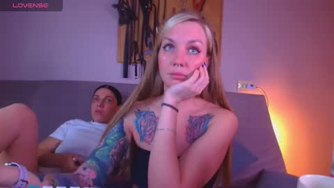 simona_moonshine online show from February 25, 9:18 pm