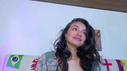 simone_feral online show from June 23, 12:01 pm