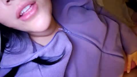 simonesighren online show from February 22, 10:19 am