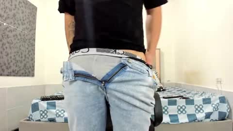 SIMON KELER online show from March 28, 3:46 pm