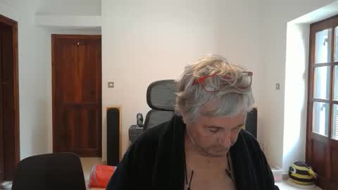 Simon online show from March 28, 7:54 am