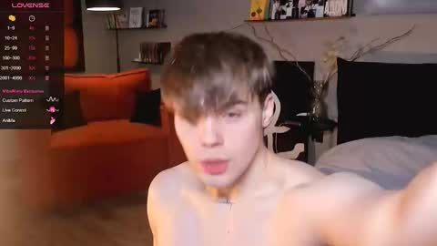 Simon online show from January 6, 9:41 pm