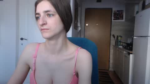 simyhvn online show from March 6, 5:35 am