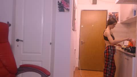 simyhvn online show from October 23, 5:31 am