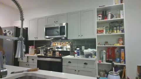 max online show from March 29, 1:51 am