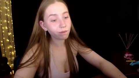 Sindi online show from May 20, 3:18 pm