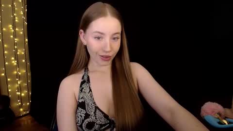 Sindi online show from November 17, 1:57 pm