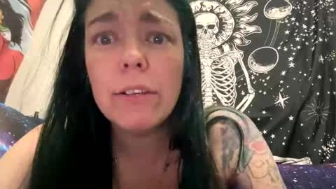 sinistersiren37 online show from November 5, 11:01 am