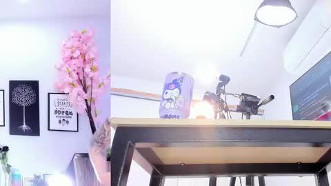 Siouxsie online show from November 12, 11:34 am