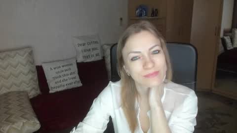 sirenasilk online show from January 19, 4:11 am