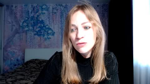 Snapshot of sirenasilk chatting on September 25, 10:00 am sirenasilk online show from September 25, 10:00 am