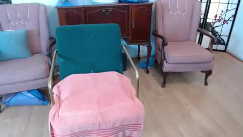 Snapshot of sireneserpens chatting on February 26, 3:57 am Sirene Serpens online show from February 26, 3:57 am