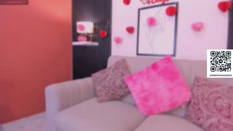 Sirenita online show from February 14, 12:30 pm