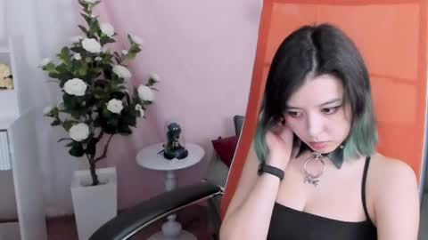 Si online show from April 21, 1:42 am