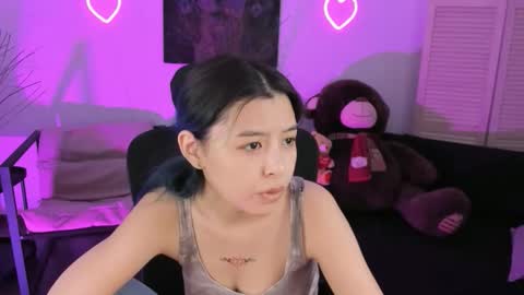 Si online show from February 15, 7:23 pm