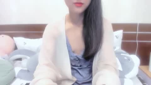 julila online show from December 16, 3:14 am