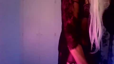 Mica online show from January 31, 11:13 pm