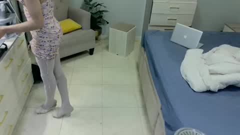 D i f a  Ana Arbeh shemale online show from February 17, 7:57 pm