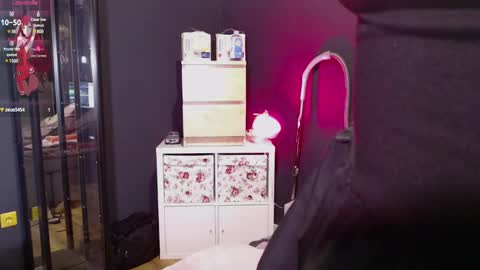 Sissy next door online show from January 11, 10:18 pm