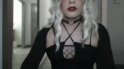 sissyboy420x online show from March 7, 1:38 am