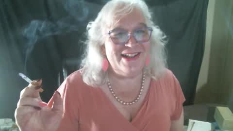 Sissy Diane online show from November 17, 12:35 am