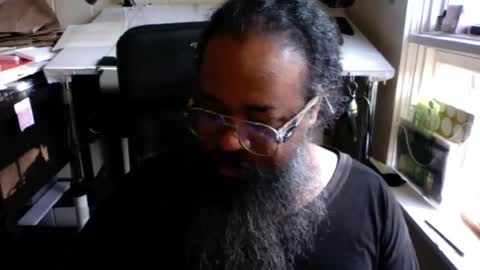 Snapshot of siyah_sakal chatting on December 31, 1:30 pm siyah_sakal online show from December 31, 1:30 pm