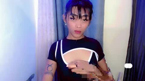 Snapshot of sizka_ford chatting on October 12, 6:54 pm Sizka online show from October 12, 6:54 pm
