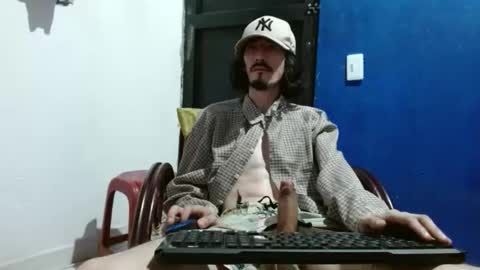 sk8sir online show from May 28, 5:33 pm