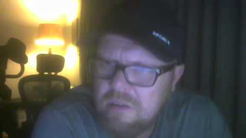 skaliwag online show from October 22, 8:43 pm