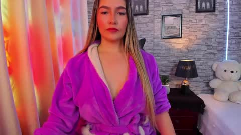 Skarleth online show from April 2, 8:16 pm