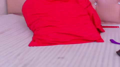 skinny_dubois online show from April 22, 2:52 am